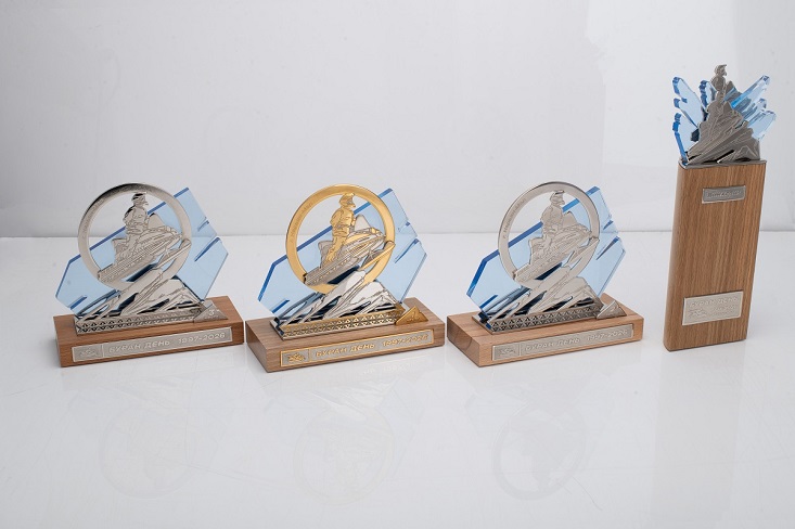 Мастера «АиР» изготовили награды для победителей гонок на снегоходах «Буран-День» в столице Ненецкого автономного округа. - Компания «Клинок-АиР»