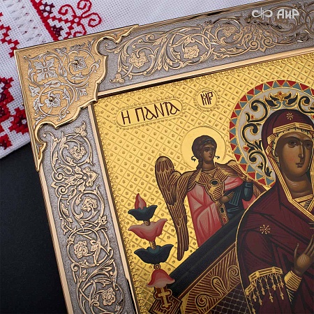 Икона Божией Матери Всецарица (Пантанасса) в окладе и киоте (ручная работа) № 39149 - мастера Златоуста