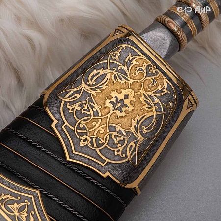 Черноморский ятаган Лаз-Бичак ручной работы № 36689 - от мастеров Златоуста