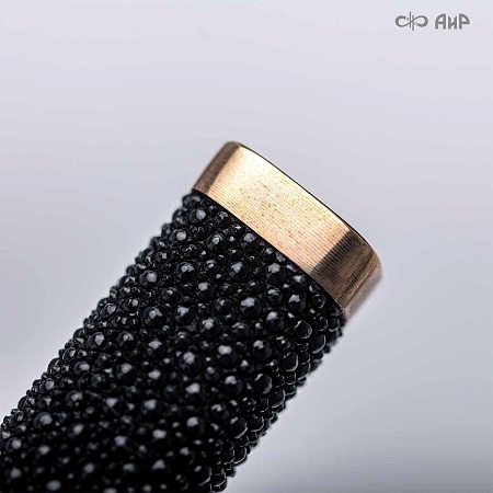 Авторский айкути (ZDI-1016, кожа ската черная, граб, фути, хабаки и касира мокуме гане) - мастера Златоуста