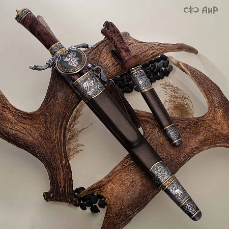  Гарнитур охотничий Великаны леса, с хиршфангером № 39207 - мастера Златоуста