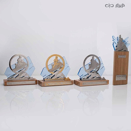 Наградной приз Буран-День (2026) - мастера Златоуста