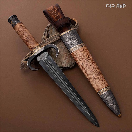 Авторский охотничий кинжал Русский лес № 39184 - мастера Златоуста  Авторский охотничий кинжал Русский лес № 39184 - мастера Златоуста