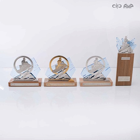 Наградной приз Буран-День (2026) - мастера Златоуста