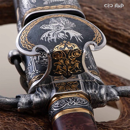  Гарнитур охотничий Великаны леса, с хиршфангером № 39207 - мастера Златоуста